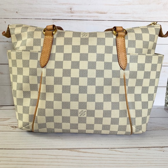 Louis Vuitton Totally MM Damier Azur - Picture 3 of 14